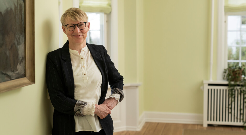 Portræt Jette Madsen, Aarhus Stift april 2024 portrætfoto af Stiftskontorchef Jette Madsen