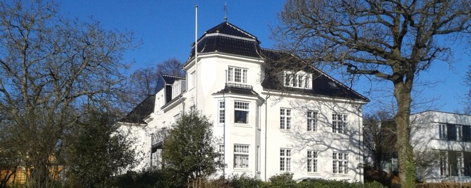 Aarhus Bispegård, Dalgas Avenue 46, 8000 Aarhus C